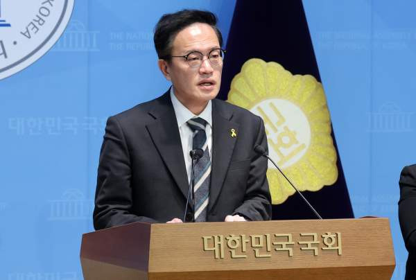 박주민 연관 검색어 분석: '세월호'와 '한복'