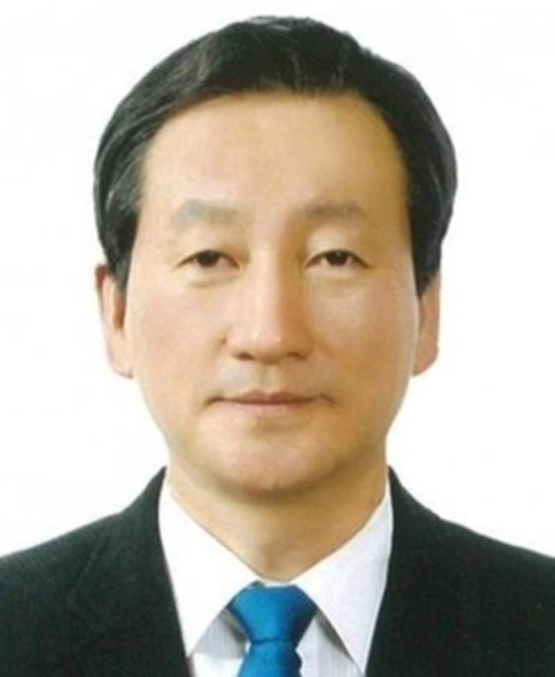 류희림 방심위원장 보복인사 법정제재 남발 논란