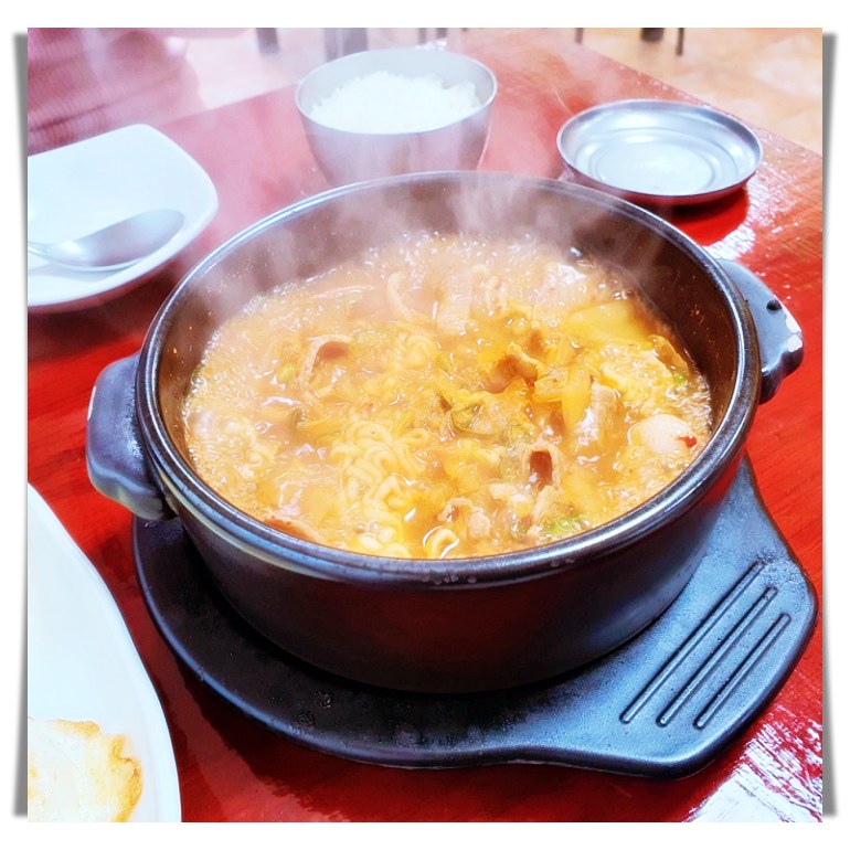 제-194회-백종원-골목식당-치즈돌솥밥집-맛집