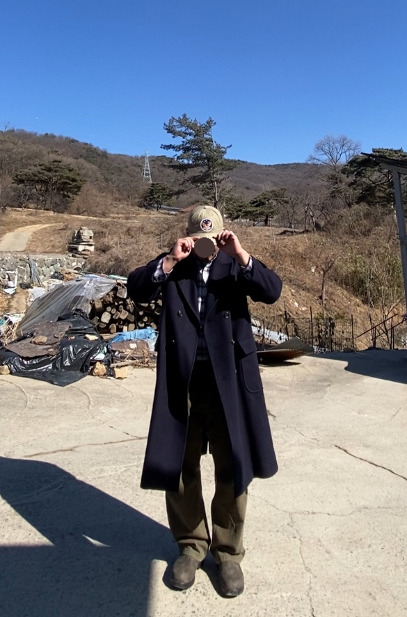 데일리룩('26.2.17.)폴로랄프로렌 더블알엘 가먼트 다잉트윌 볼캡, 블랙모먼트 시티보이 오버핏 체크셔츠, 그레이휴 더블브레스티드 롱코트, 프리즘웍스 카고팬츠, 블런드스톤 585