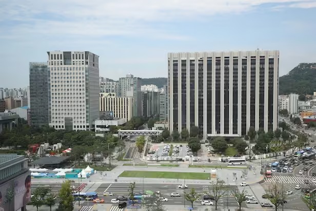 정부, 삼성 합병 개입 논란으로 438억 배상… 국민연금이 불러온 대가?