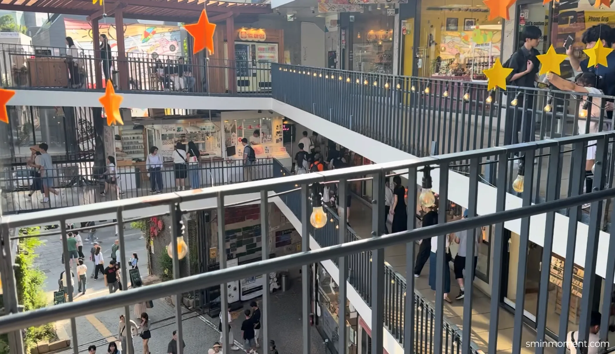 서울-나들이-인사동-볼거리-쌈지길-올라가는길-북적북적