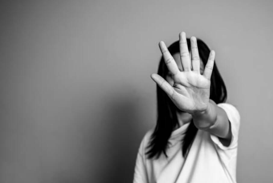 연인을 괴롭히는 꿈 연인에게장난치는꿈 