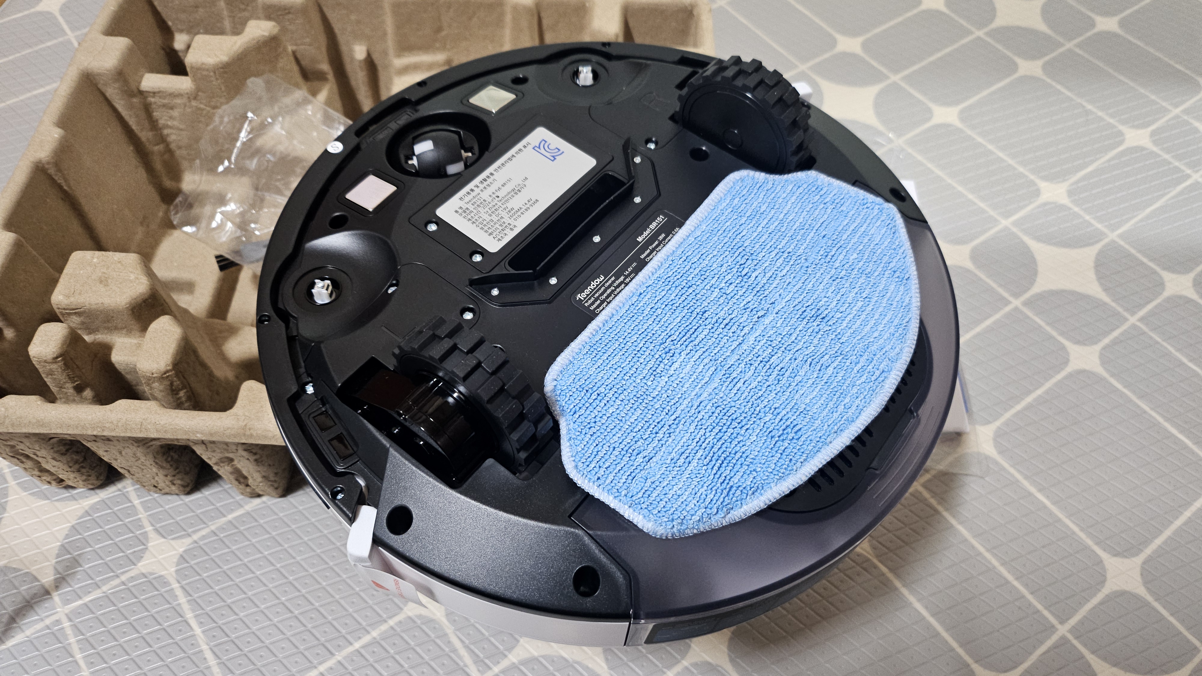 제품 디자인 및 주요 특징