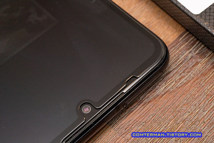 LG V50S 비스비 풀커버 강화유리 부착 기준점