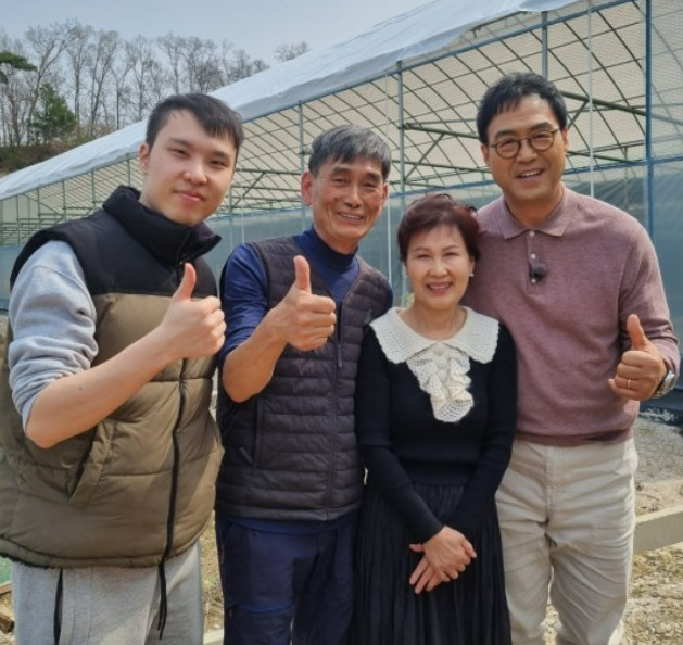동네한바퀴 연천군 닭과 사랑에 빠진 부자 유정란 농장