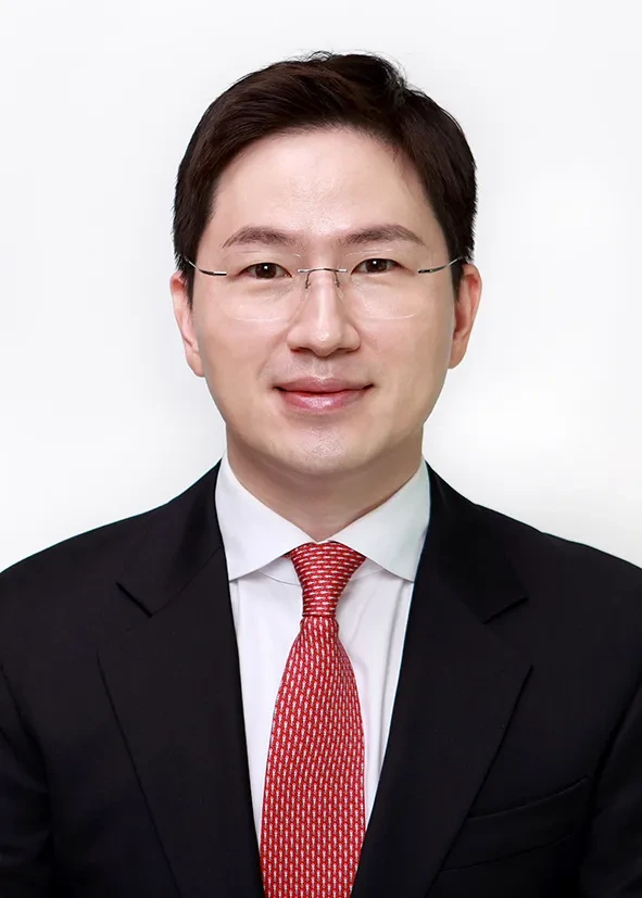 이원모 인사비서관 부인 출국 금지