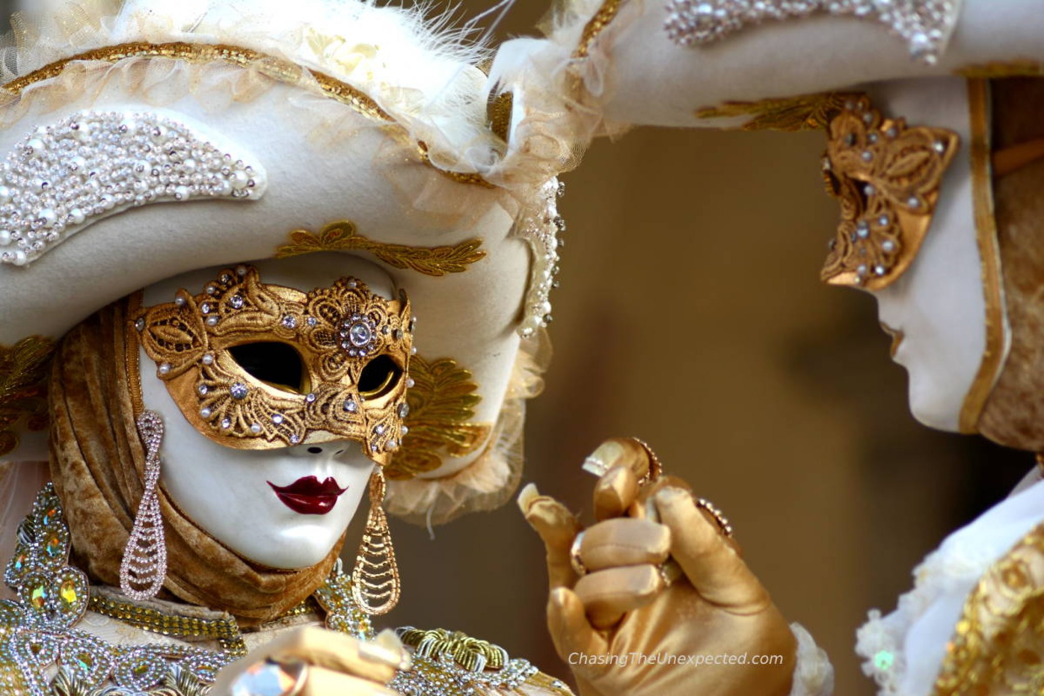 venice-carnival-2048x1365.jpg