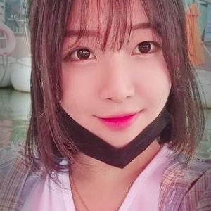 프로필-나이-고향