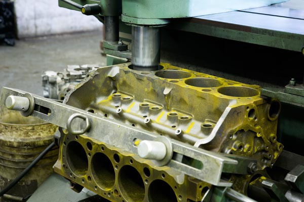 엔진 소리 영향 요인