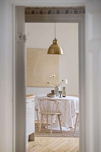 심플 인테리어와 불안 감소