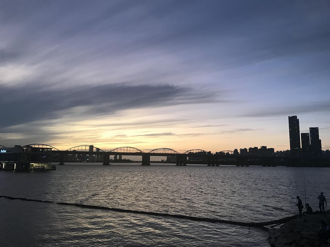 노후 공공주차장의 구조 재편을 통한 생활권 복합 공간 전환