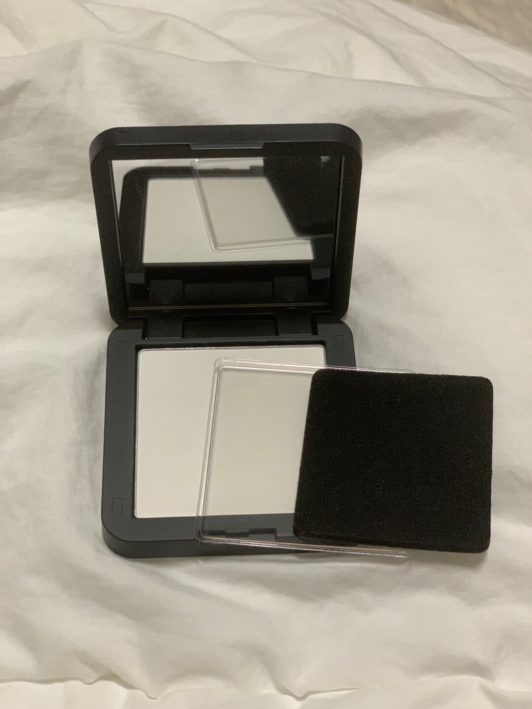 에이치디프레스드파우더