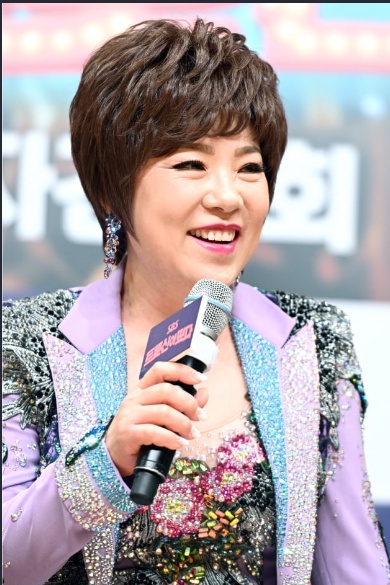 트롯신이 떴다 김연자 나이 및 프로필