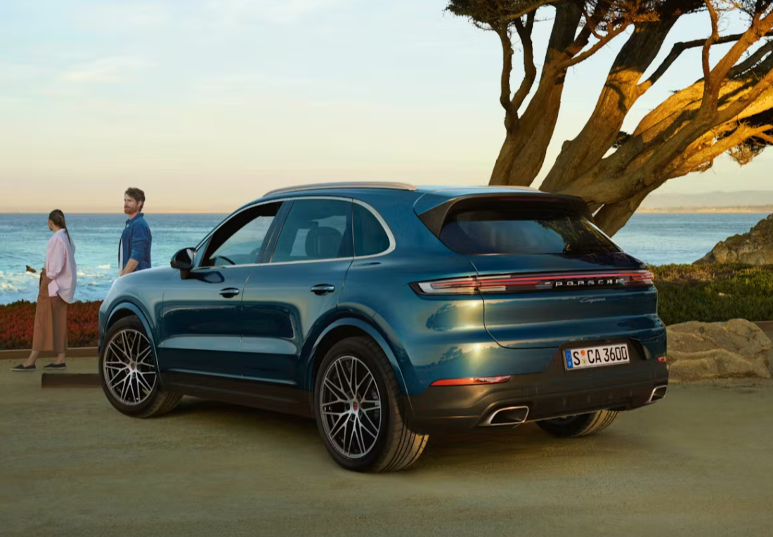 포르쉐 카이엔 S E-하이브리드: 고성능 SUV의 혁신을 넘어 완벽한 일상의 동반자로