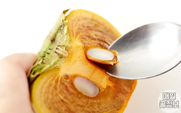 감 자르는법,감 씨빼기,팁줌