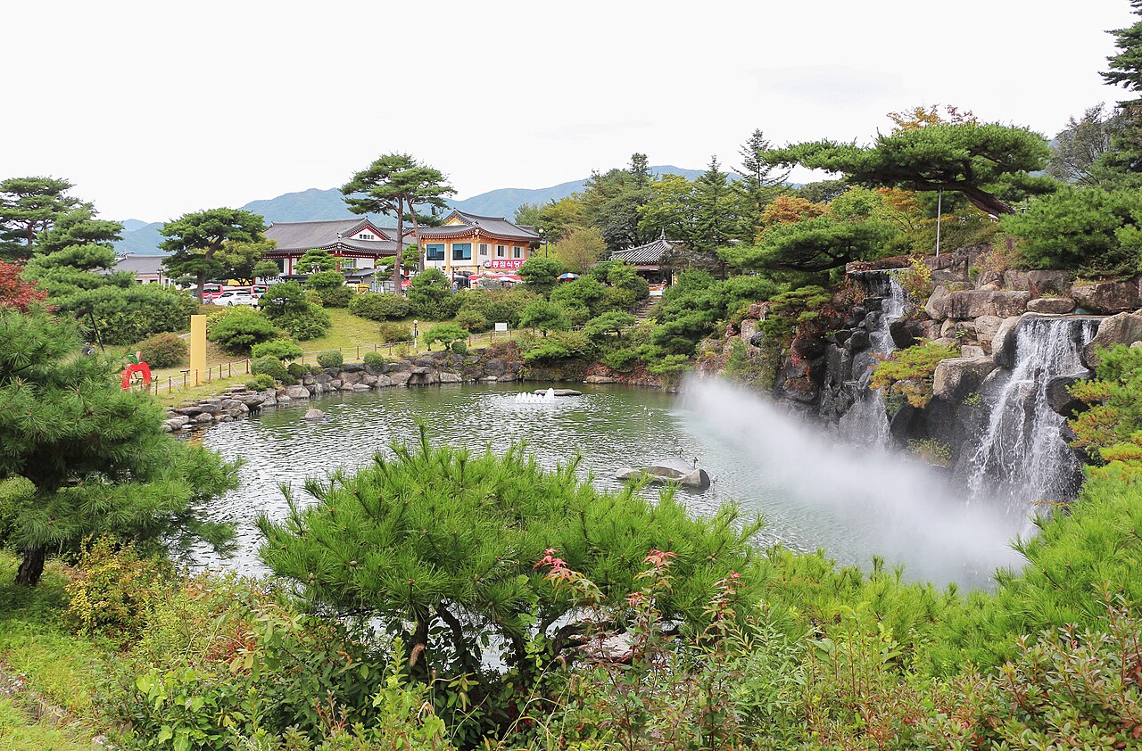 영주 부석사 경내