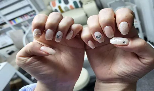 네일 하이