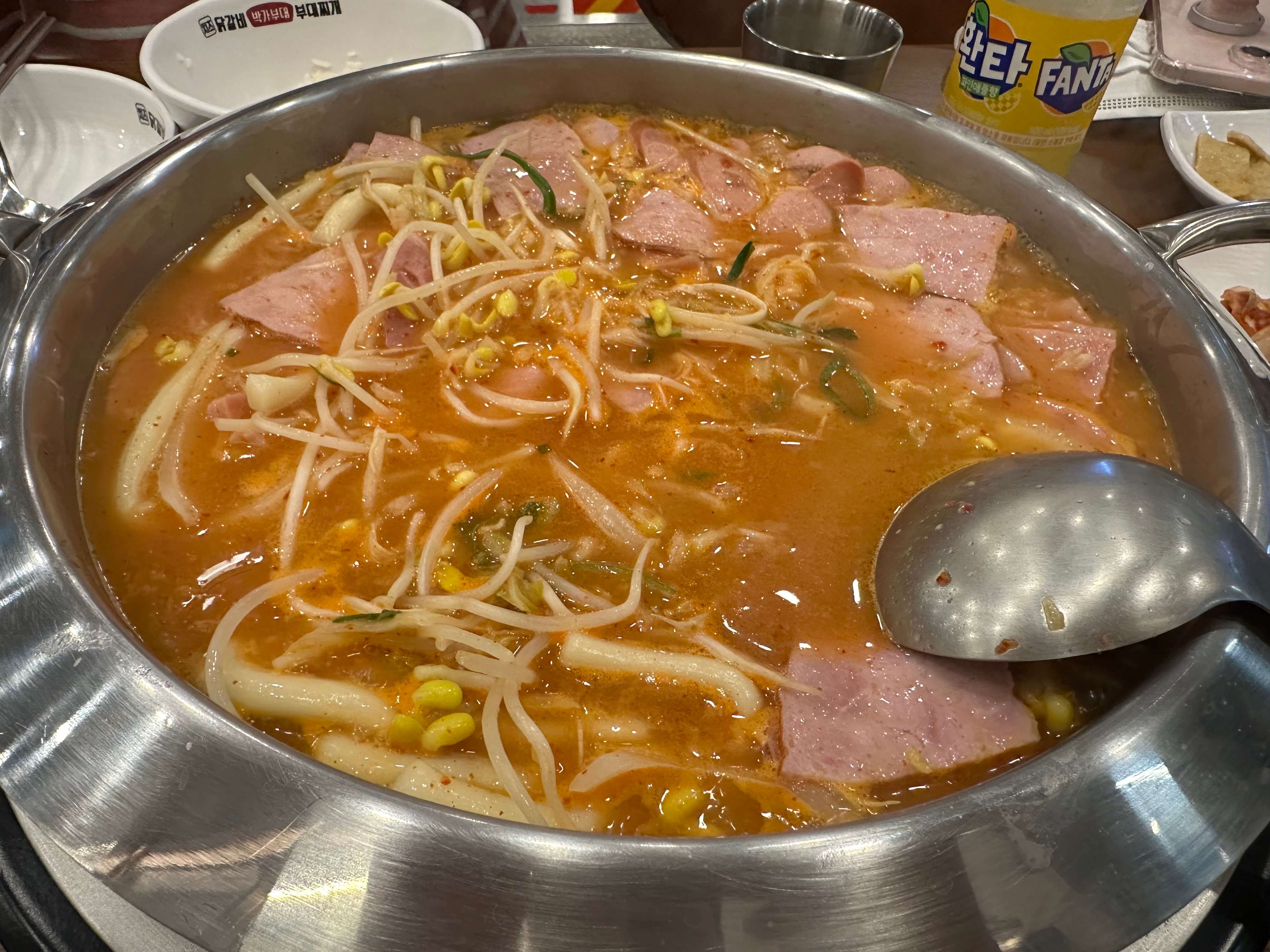 부대찌개