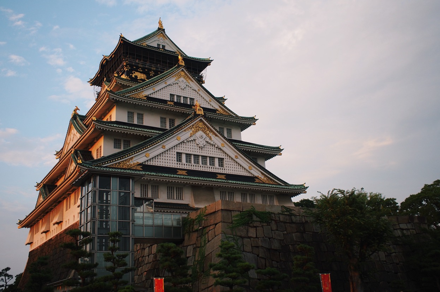 일본 오사카 전통 성 모습 사진