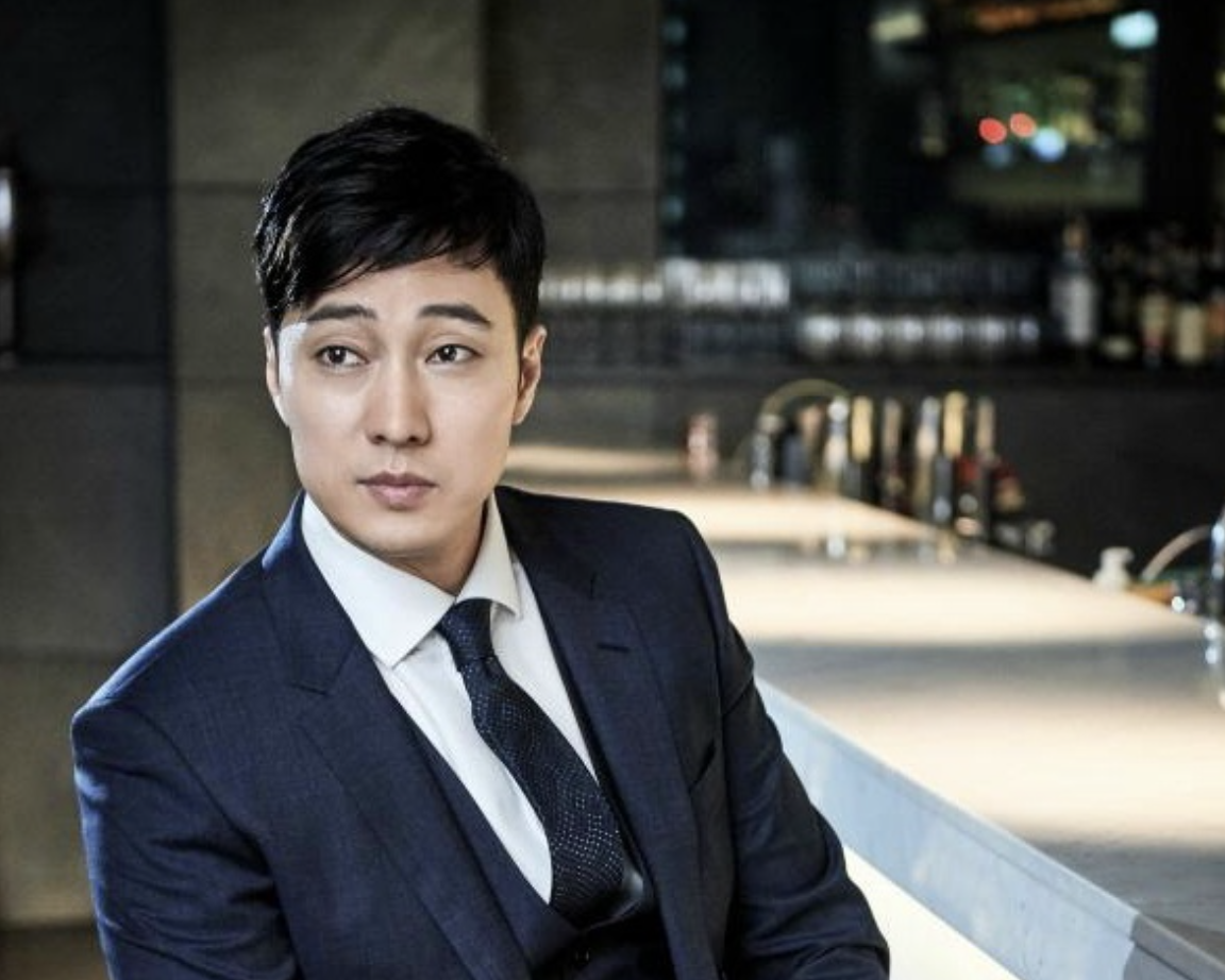 소지섭 수트