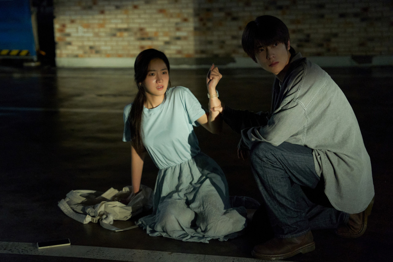 영화 6시간 후 너는 죽는다 ott 원작 손익분기점 관객수 정보 등장인물 줄거리 결말 평점 후기