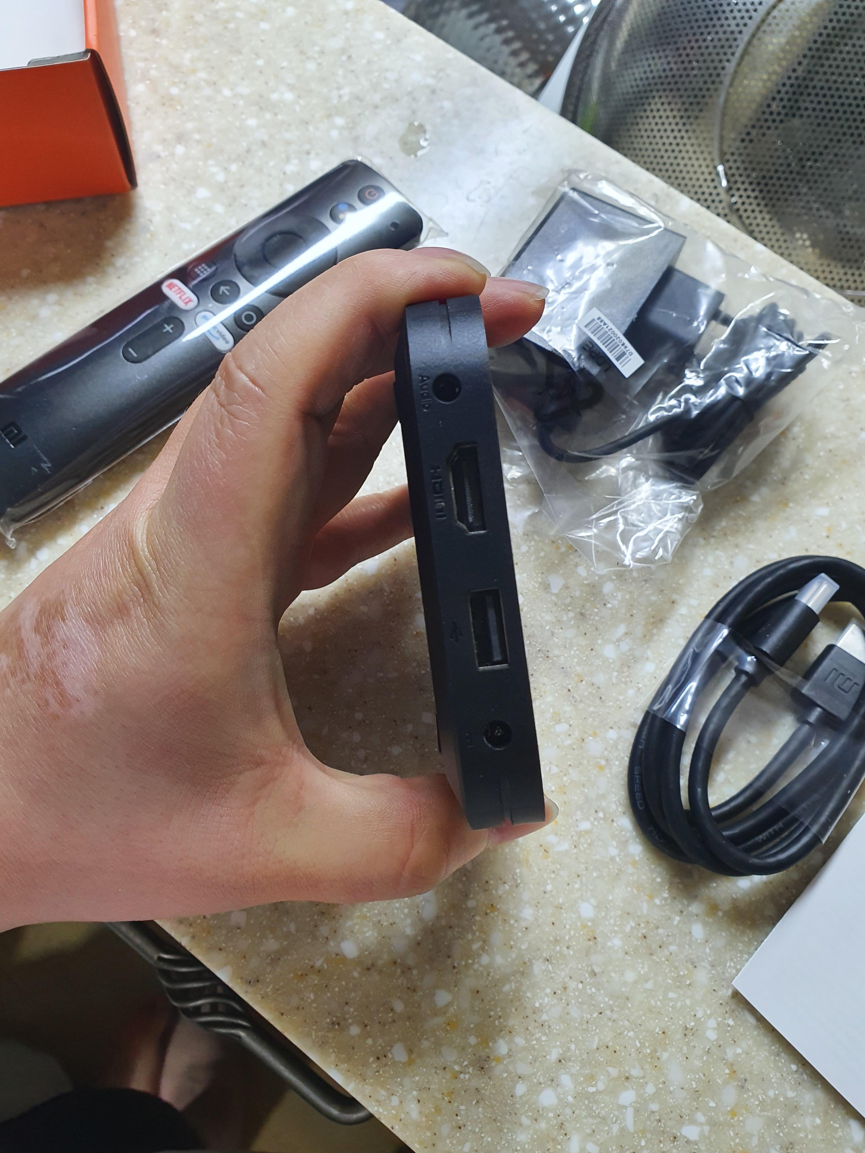 안드로이드TV 미박스S 본체 포트 구성