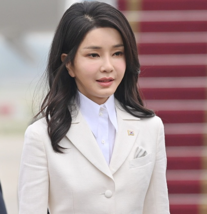 김건희 영화 퍼스트레이디