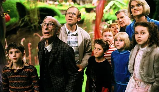 영화 <찰리와 초콜릿 공장> 관련 이미지