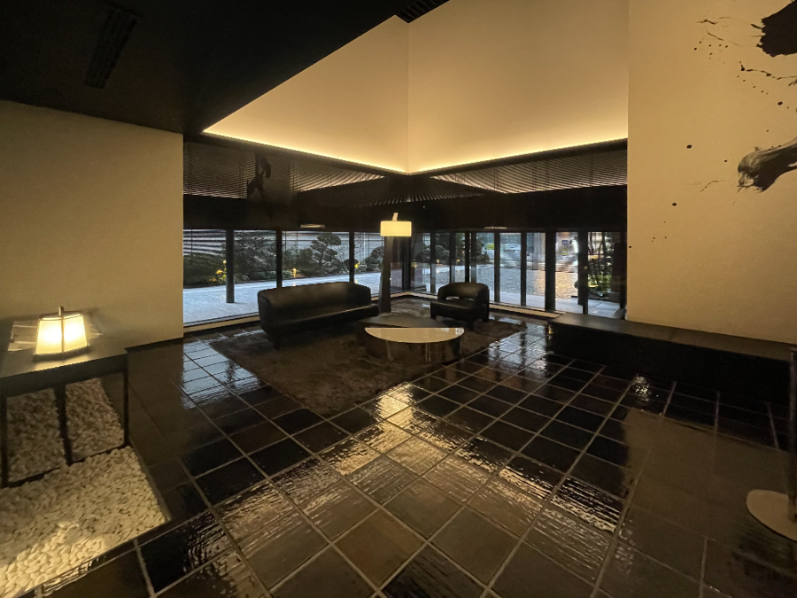 미츠이 가든 호텔 로비