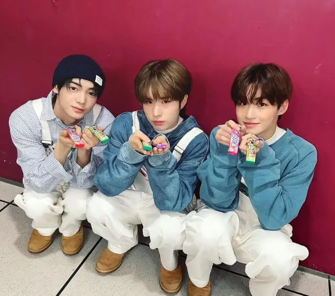 투어스 TWS 멤버프로필 나이 혈액형 키 국적 인스타 MBTI 플래디스 하이브