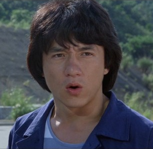 성룡 영화의 흥행 요소, 액션 장면, 매력과 유머, 스토리텔링