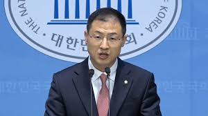 김상욱 이재명 지지선언 기자회견 모습