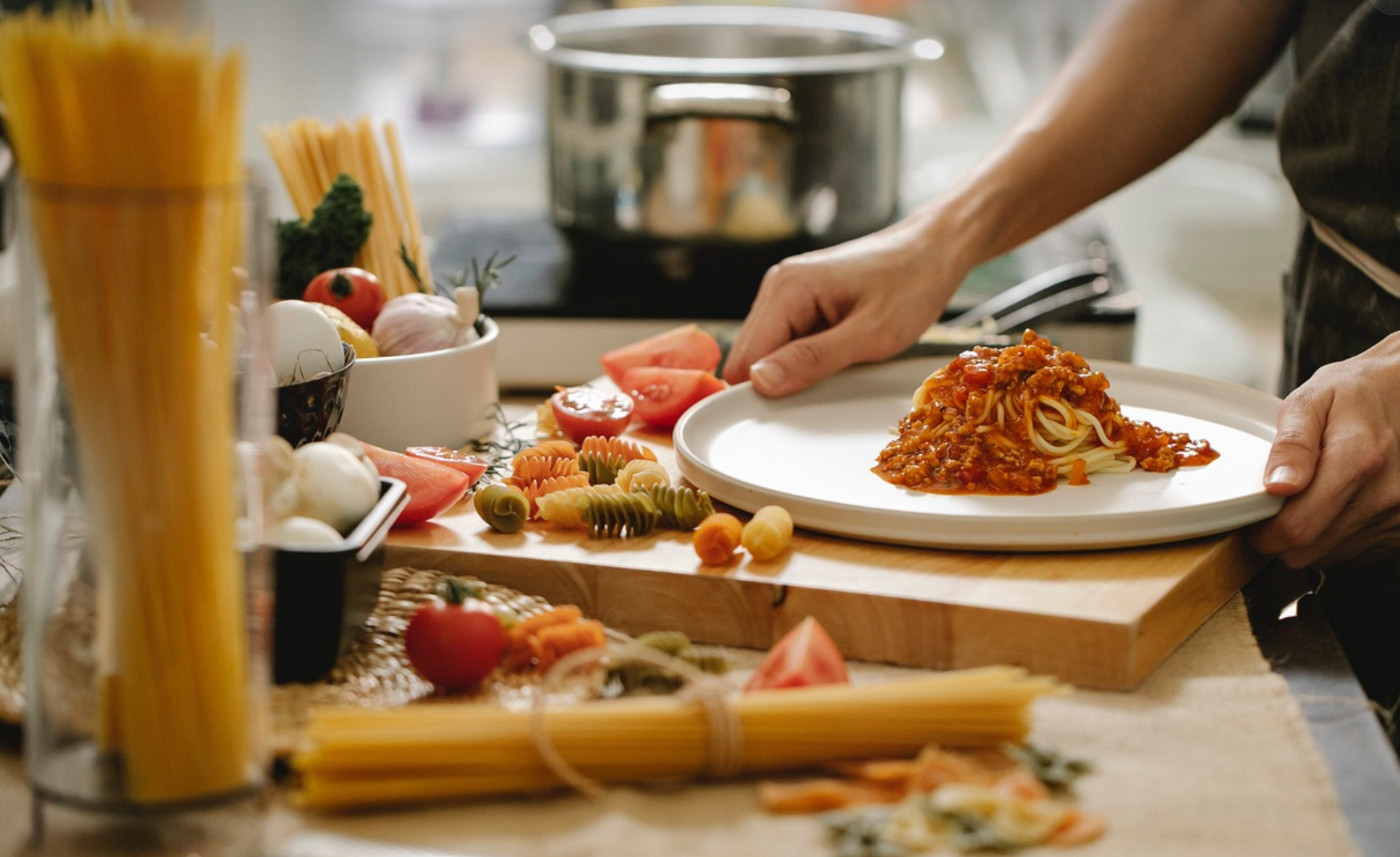 파스타 요리 이미지