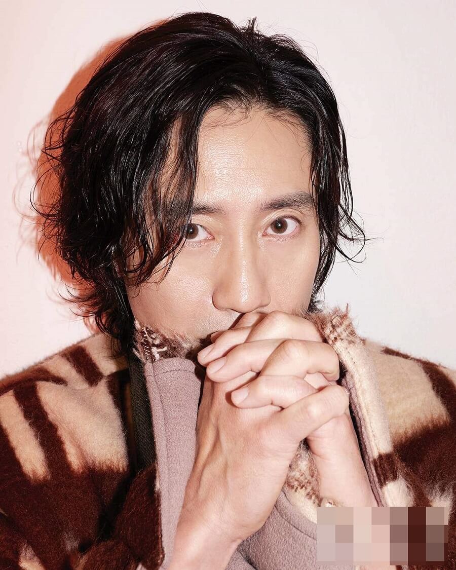 배우 신하균