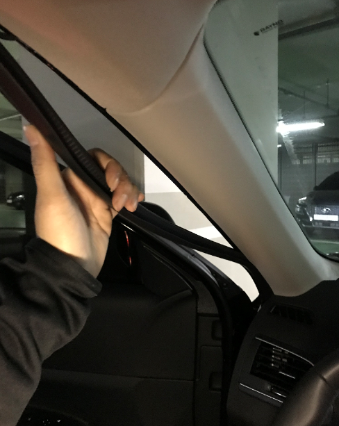 운전석 고무패킹 제거