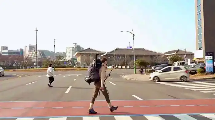어서와 한국은 처음이지 여수 개도 백패킹 떠난 모델 안나 주조장에서 인싸 매력 보인 김치와 요구르트 느낌 막걸리 맛집 위치