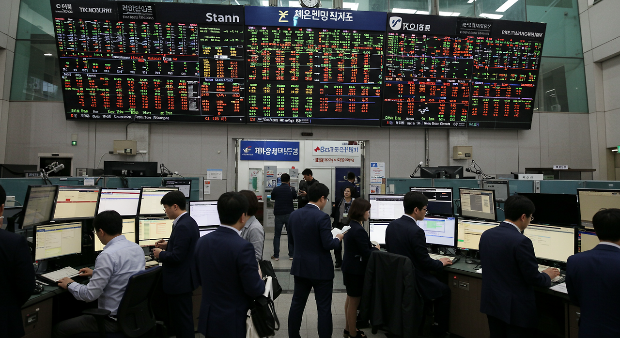 원·달러 25.3원 하락, 엔화와의 연동성 최신 동향