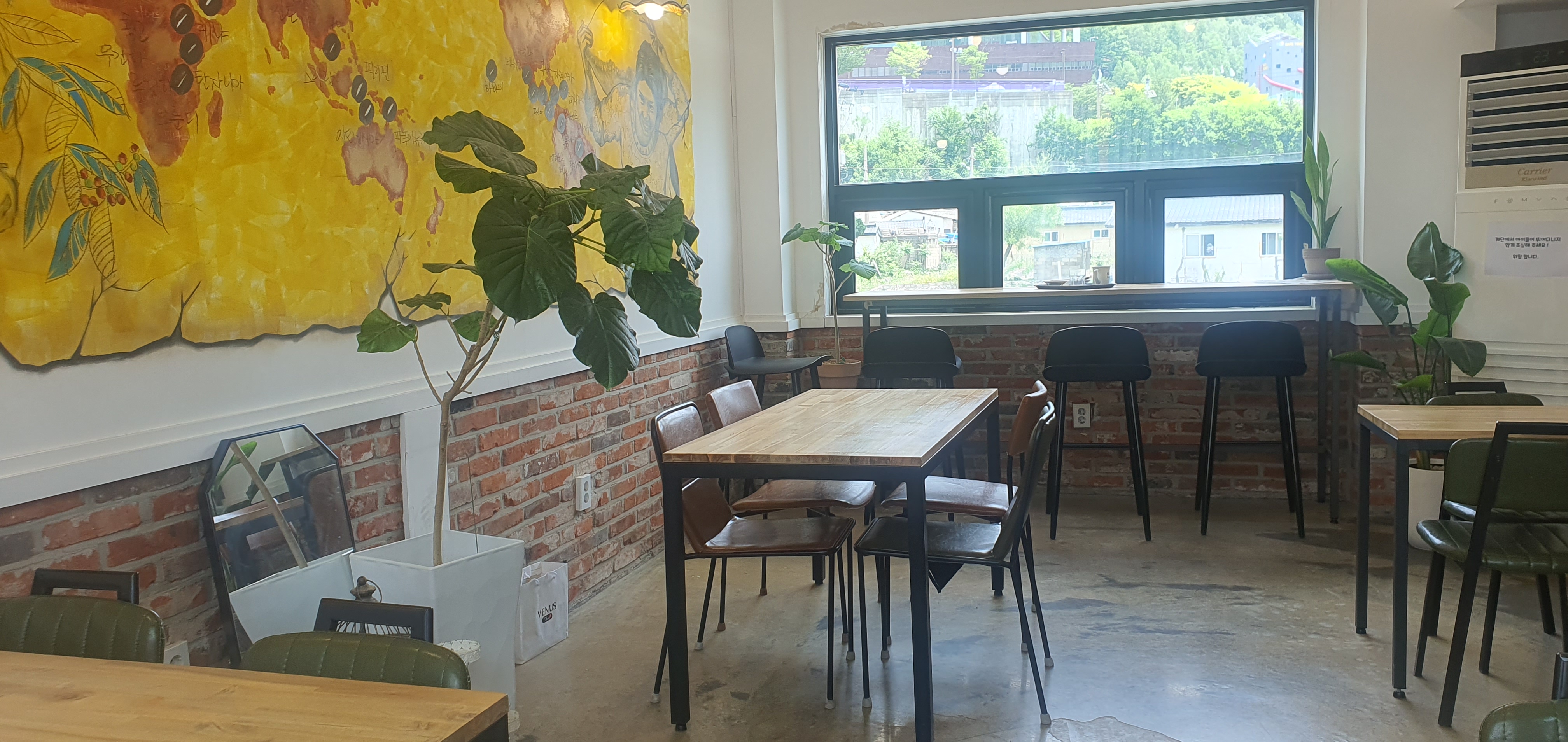 니어브릿지_태백 구문소관광지 인근 베이글,커피 맛집