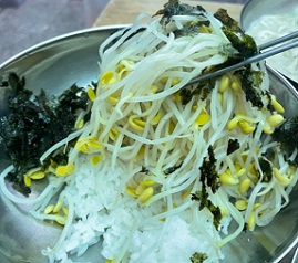 콩나물비빔밥4천원