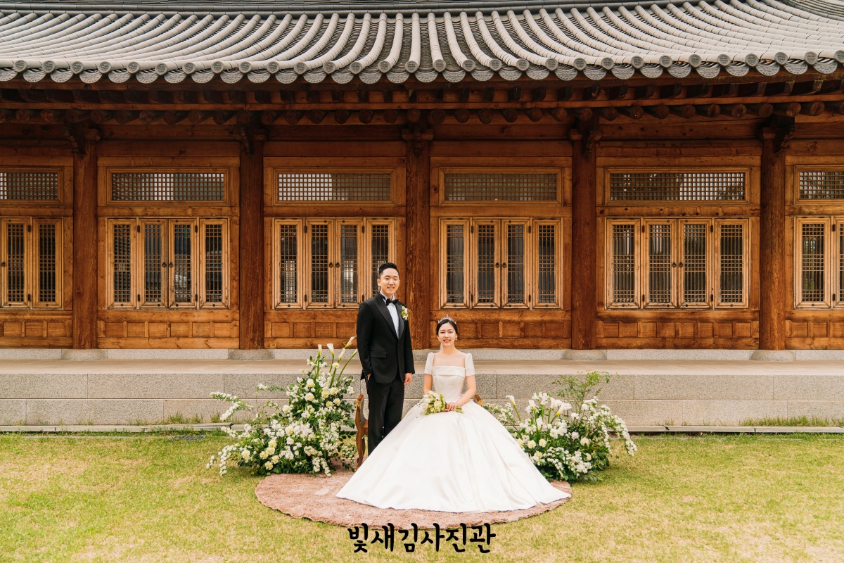 경원재 본식스냅 한옥웨딩 야외결혼식 16