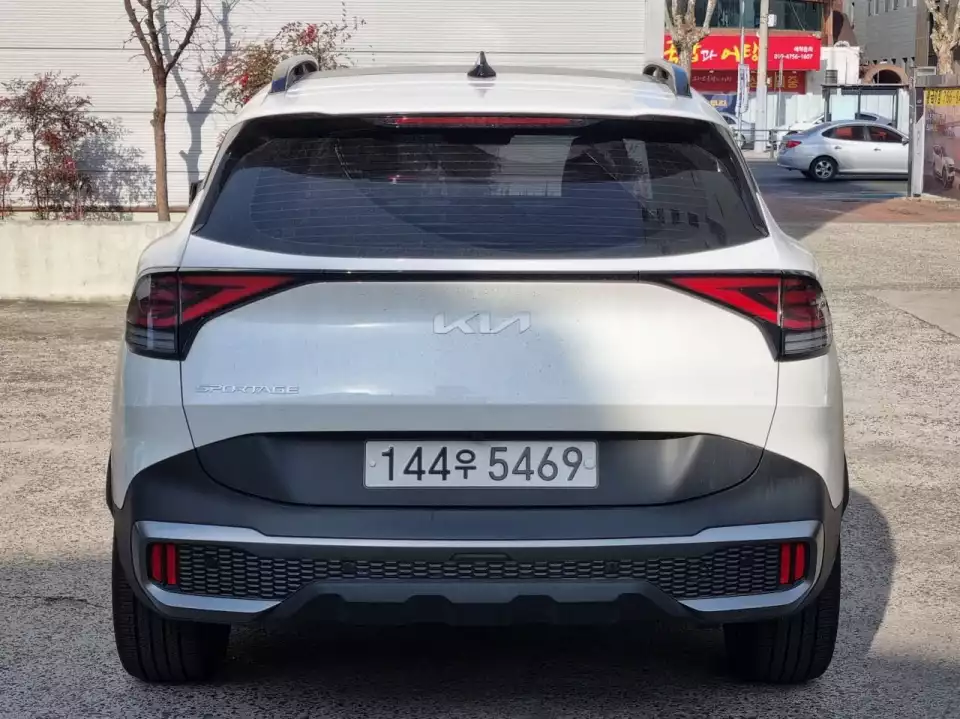 스포티지 LPG 뒷모습입니다.