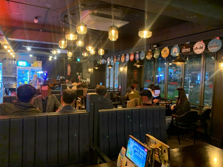 안쪽 창가 내부모습