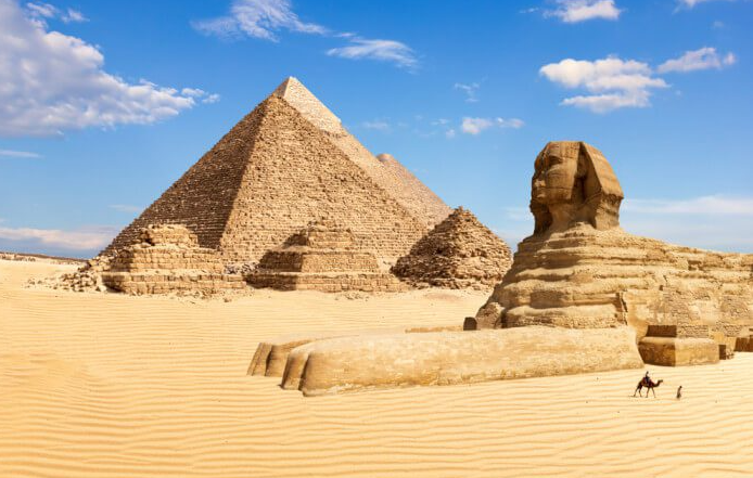 이집트의 기자 피라미드