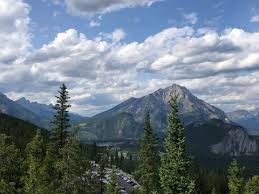 설퍼산 곤돌라 &rarr; 전망대 에서 바라보는 포인트 (출처:트립닷컴)