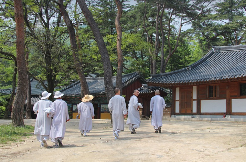 스님의 모습