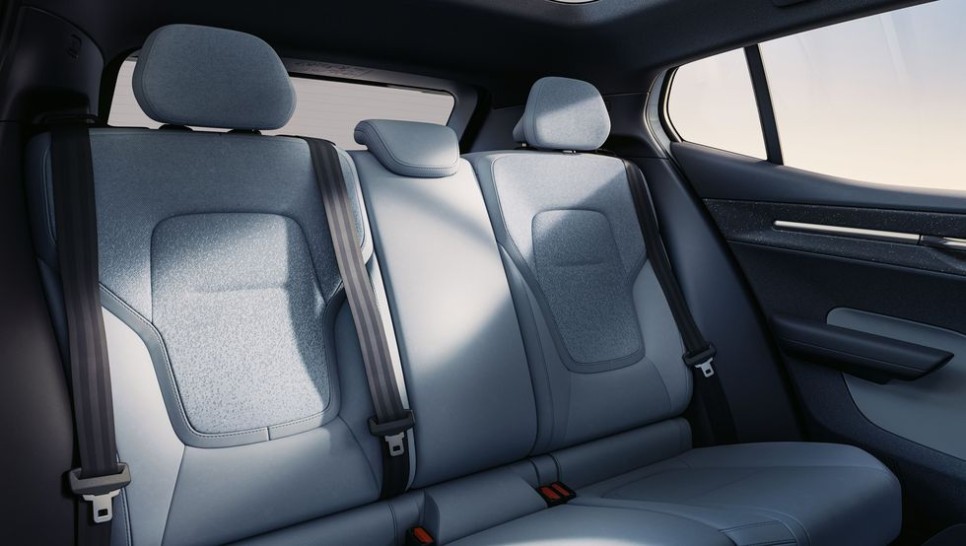 볼보 전기차 EX30