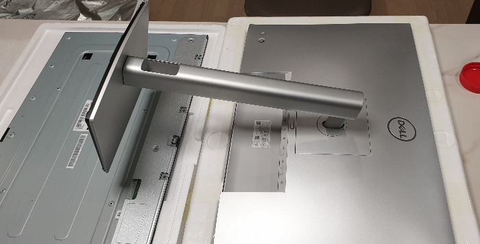 델 모니터 액정수리 마무리 조립