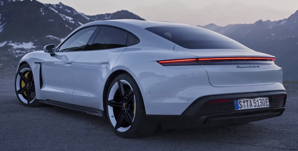 포르쉐 타이칸 가격 1