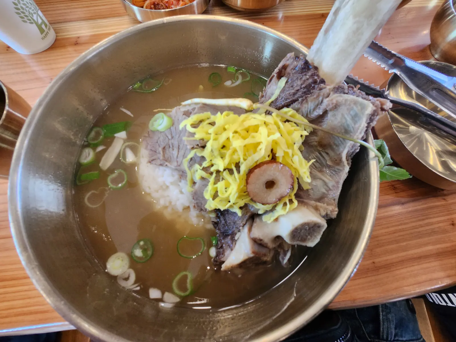 제주-공항근처-맛집-먹돌-뼈대있는-한방국밥
